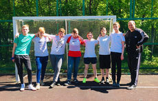 Мини-турнир по футболу в московской школе