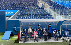 Почувствовать себя футболистами перед матчем: как прошла экскурсия по стадиону Газпром Арена