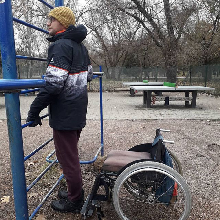 «Почему дядя на коляске?»: как говорить об инвалидности и реагировать на косые взгляды